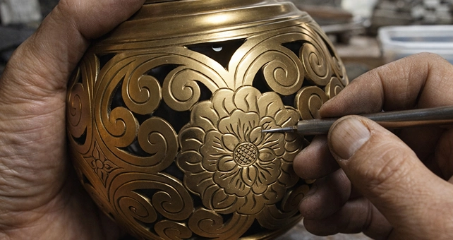 Détail lustre Galerie François 1er - Chateau de Fontainebleau